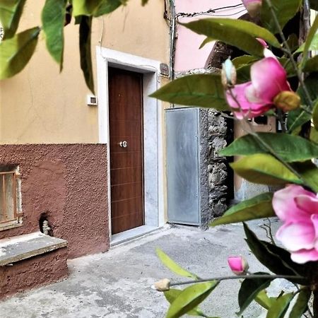 L' Onda Di Manarola Hotel Exterior photo